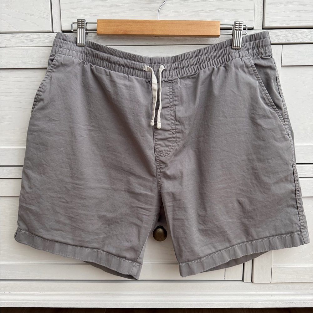 J.Crew Men’s Gray elastic band Casual Shorts